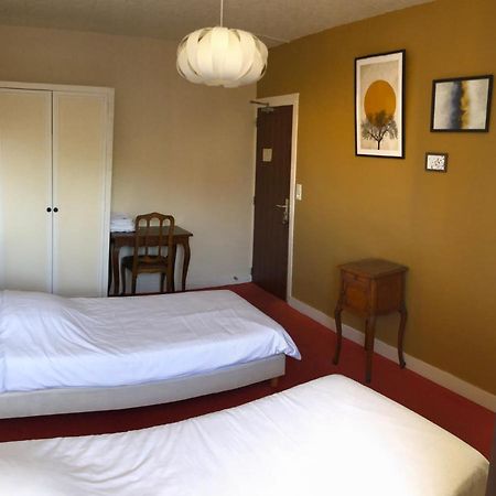 Le Relais Montois Hotel Pontorson Exterior photo