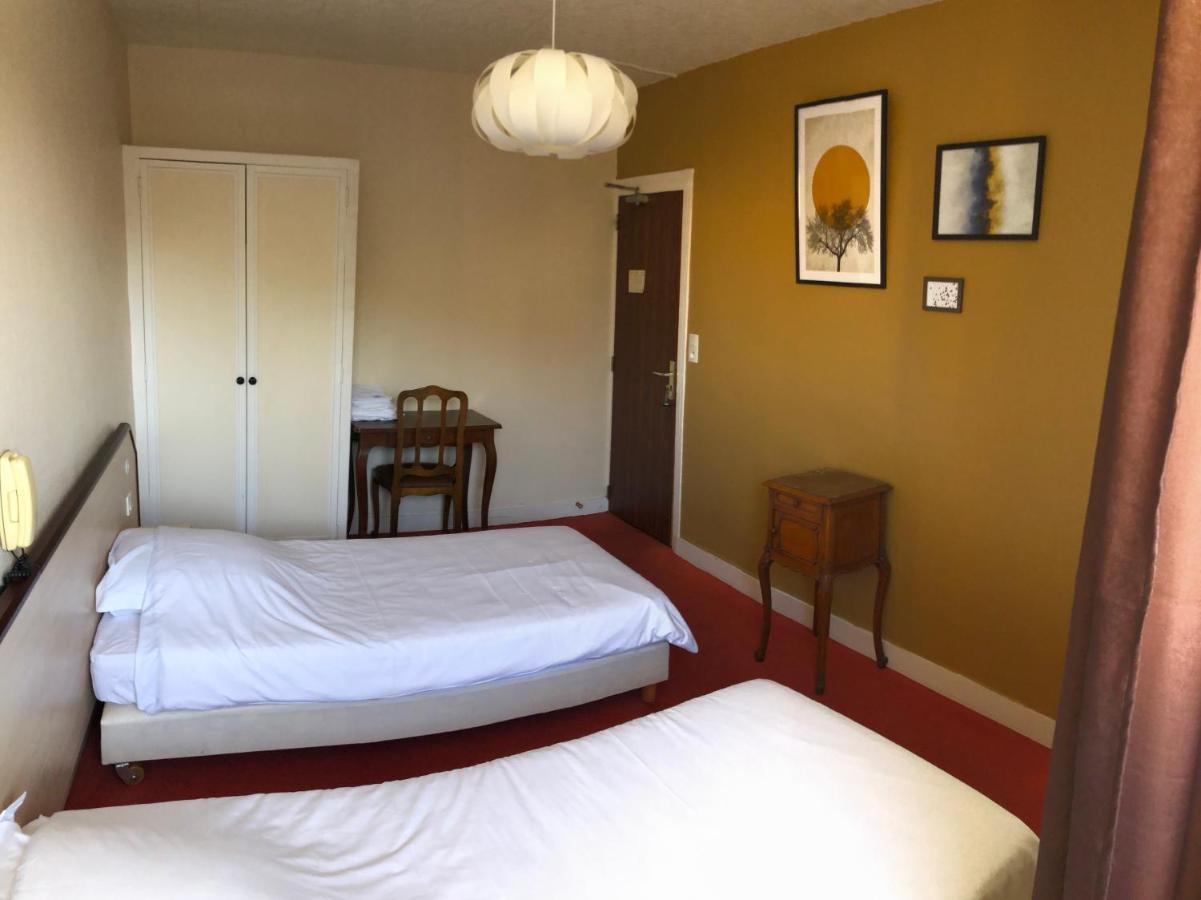 Le Relais Montois Hotel Pontorson Exterior photo